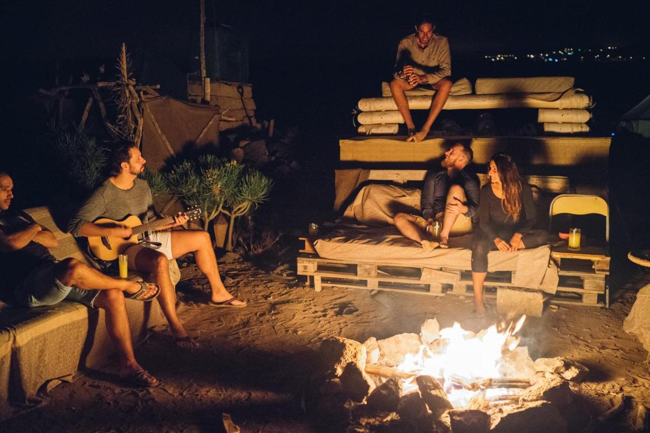 بيت شباب Surf House كالاو سالفاجي المظهر الخارجي الصورة